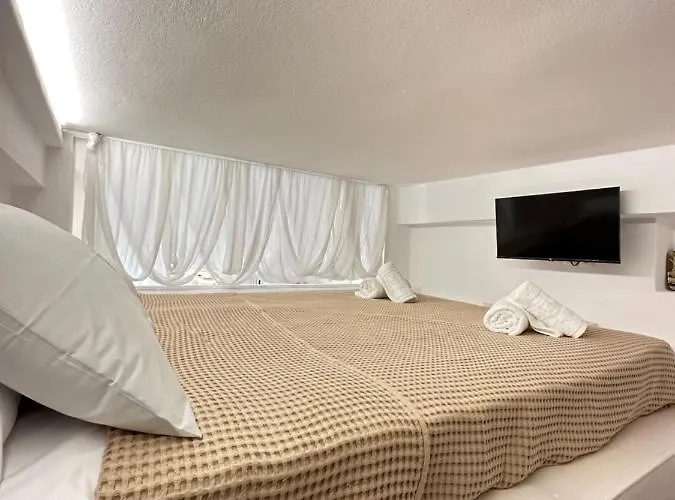 Empyrean Daire Mykonos Town